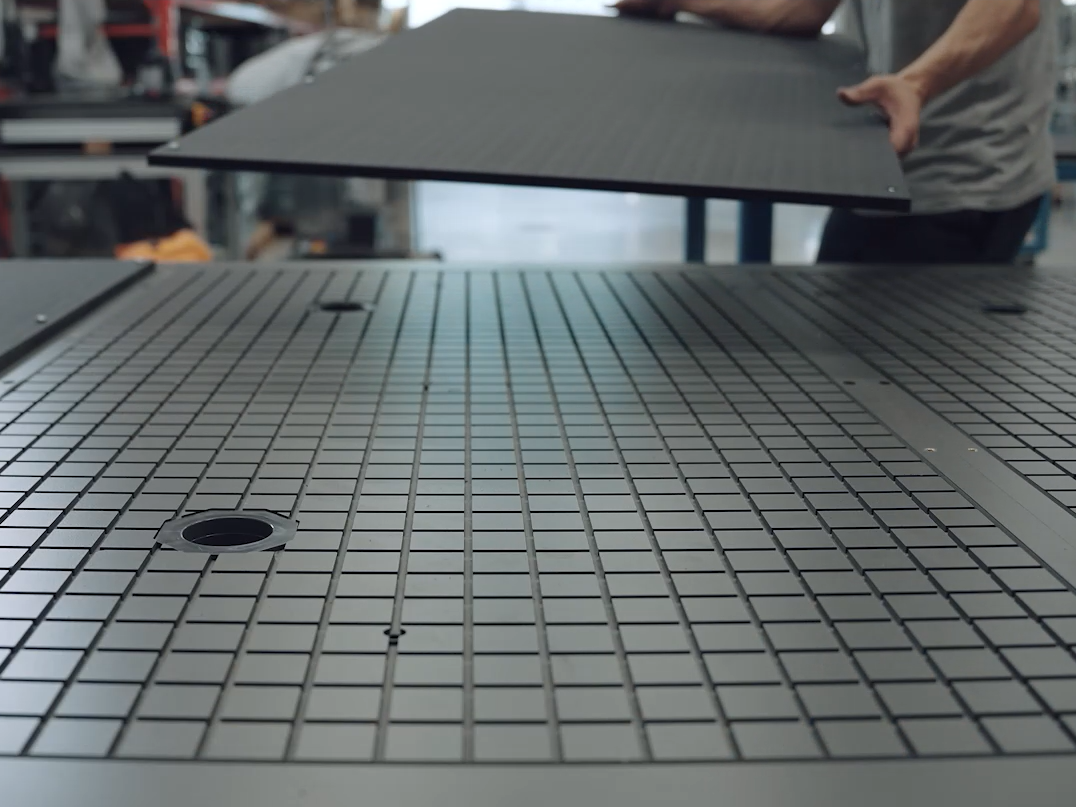 Vacuum table - grid table